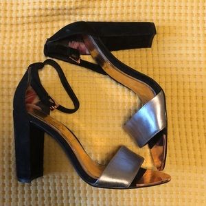 Ted Baker London Ankle Strap Sandals sz 40.5 (9.5)